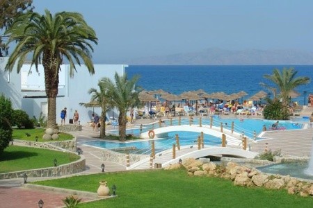 Avra-Beach-Resort, 