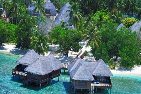 Bandos Island Resort, Dovolená pro seniory 55+ Severní Atol Male dotovaná, Invia