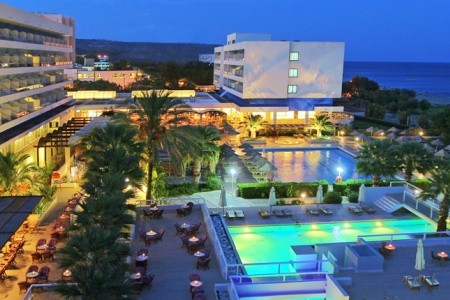 Blue Sea Beach Resort, 