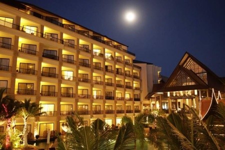 Garden Cliff Resort & Spa, Pattaya, Invia