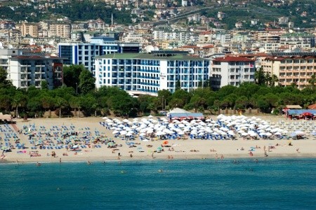 Hotel Grand Zaman Beach, 