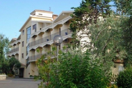Hotel Guardacosta, Dovolená Kalábrie Itálie Polopenze, Invia