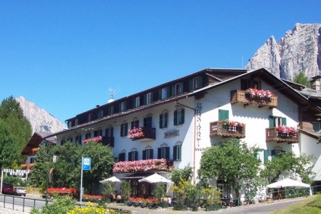 Hotel Menardi Pig- Cortina D, 