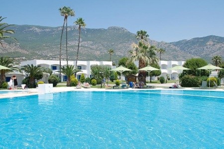 Kinetta Beach Resort & Spa, Attika, Invia
