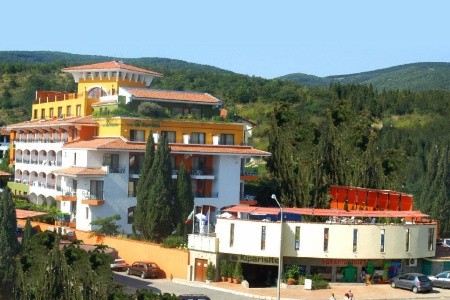 Kiparisite, Dovolená Slunečné Pobřeží Bulharsko Plná penze, Invia