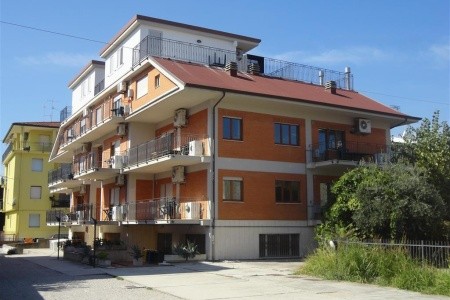 Residence Collina, Marche, Invia