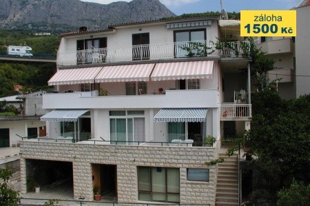 Villa Domjan, Podgora, Invia