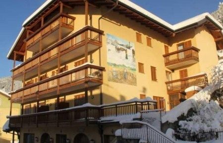 Dolomiti, Val di Fiemme/Obereggen, Invia