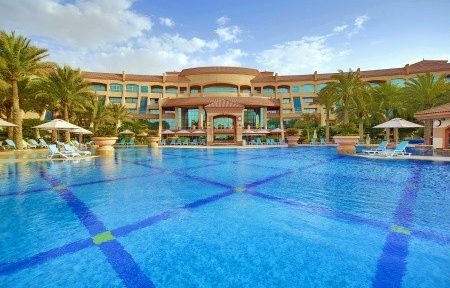 Al Raha Beach Resort, Abu Dhabi, Invia