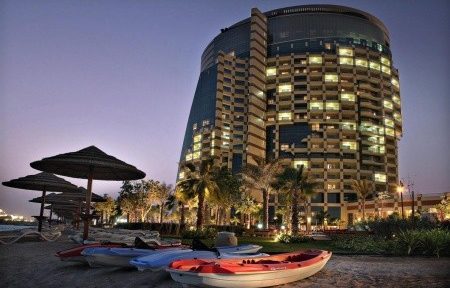 Khalidiya Palace Rayhaan, Abu Dhabi, Invia