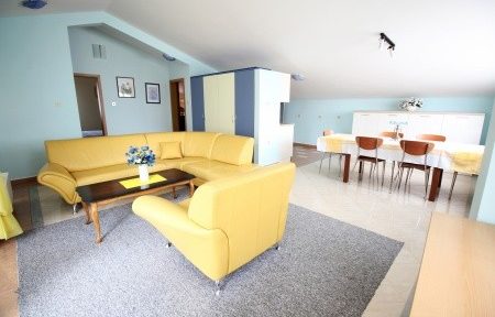 Apartmány 3298-1224, Zadar, Invia
