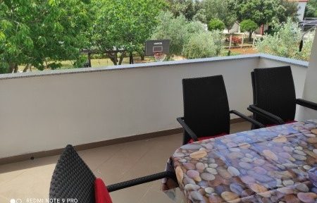 Apartmány 3298-3329, Zaton, Invia