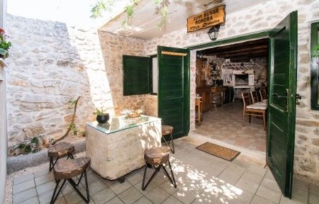 Apartmány 1355-4419, Zaton, Invia