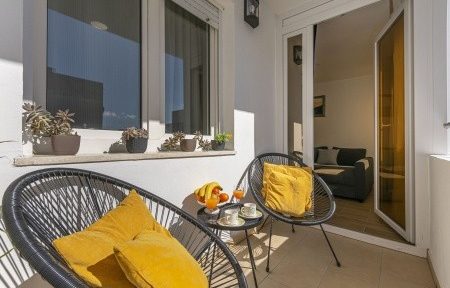 Apartmány 1355-4826, Omiš, Invia