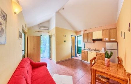 Apartmány 3298-624, Šibenik, Invia