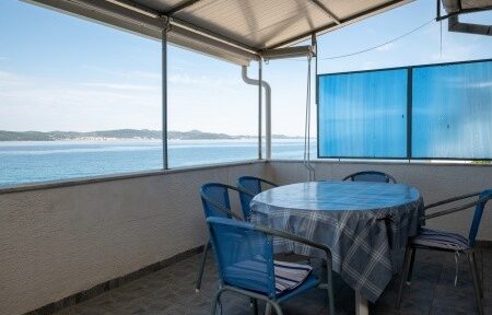 Apartmány 3298-5928, Severní Dalmácie, Invia