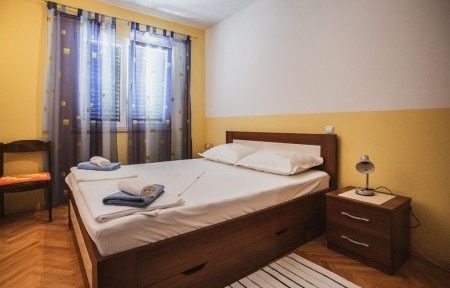 Apartmány Mimica (Dugi Rat), Střední Dalmácie, Invia